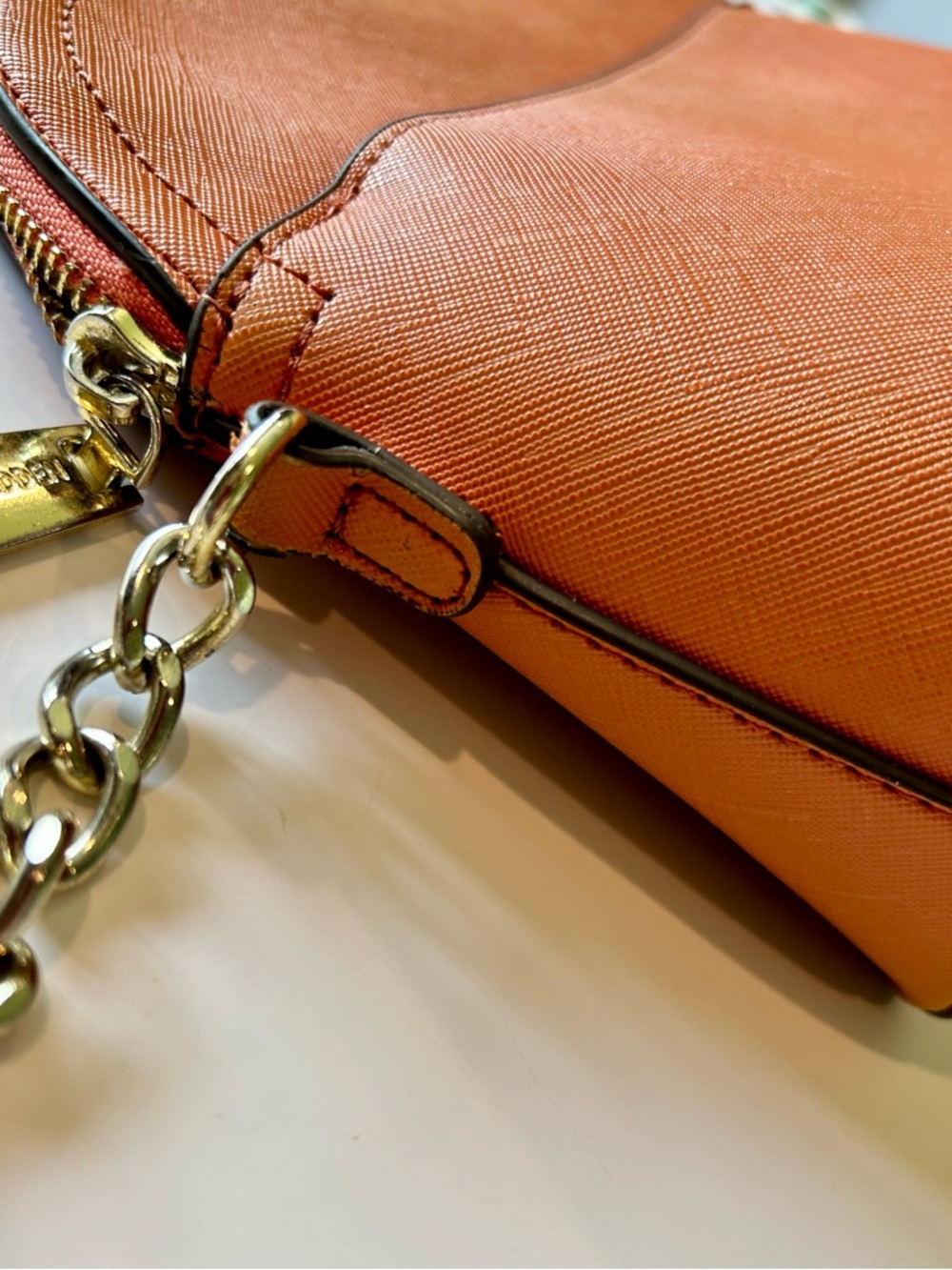 Steve Madden Orange Crossbody with Gold Chain - Picture 9 of 11
